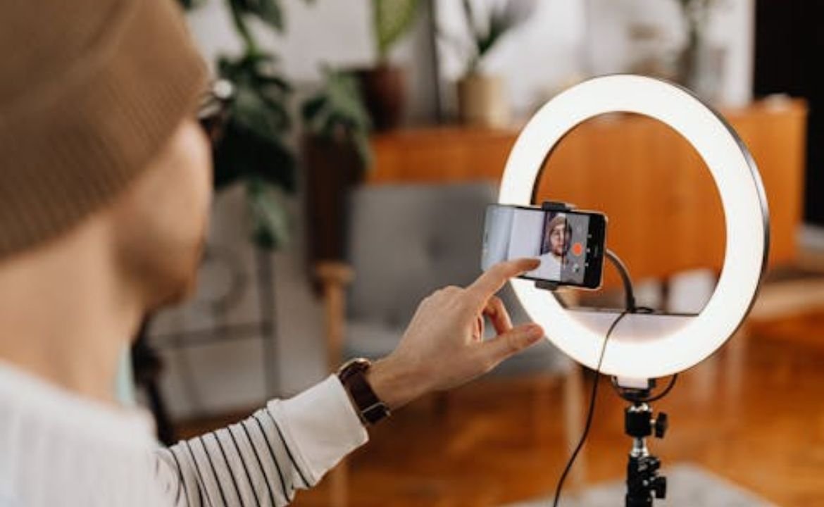 Top Image Enhancer Tools That Improve Visual Content for Modern Creators